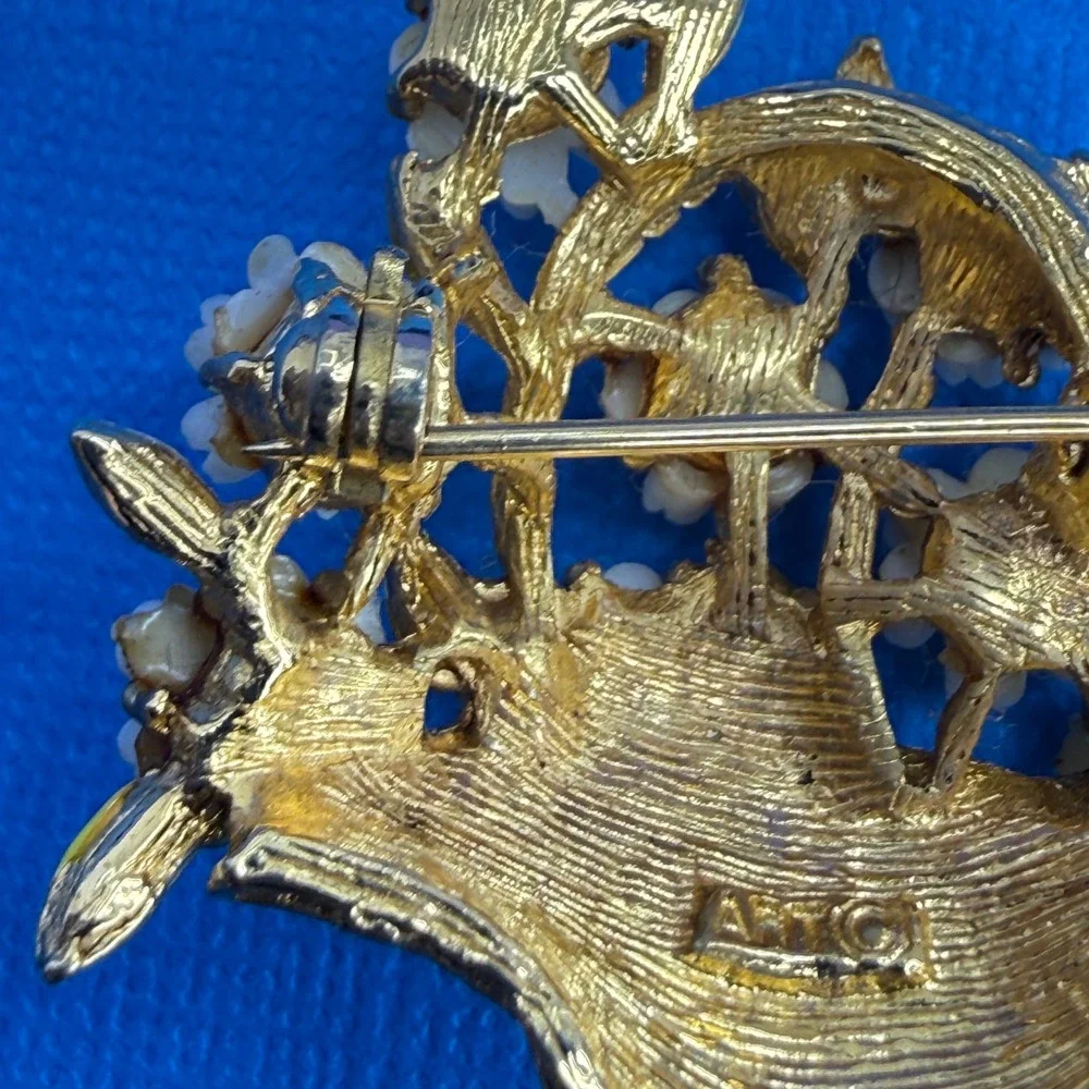 Arthur Pepper Flower Basket‎ Brooch Enamel Gold Tone Floral Mid Mod MCM